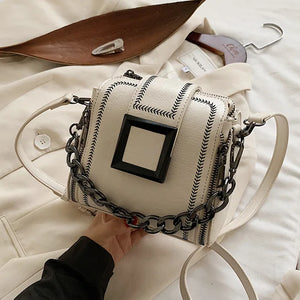 Retro Chains Crossbody Bag Small Bucket Purses
