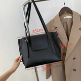 Soft PU Leather Woman Tote Shopper Handbag with Outer Pocket