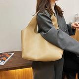 Retro Large-capacity Shoulder Bag for Women