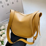 Large-capacity Textured Shoulder Messenger Bucket Bag