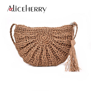 Tassel Rattan Beach Bag Straw Bucket Bag with Tassels