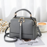 European American Large Capacity Women's Shoulder Bag