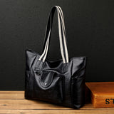 Stylish Women's Shoulder Bag with Large Capacity
