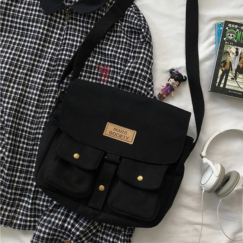 Korea Harajuku Messenger Bag Canvas Men Women College Students Pockets