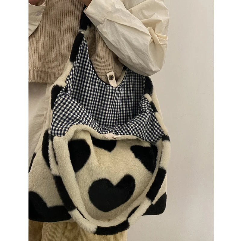 Heart Shoulder Bag Large Capacity Winter Warm Fluffy Totes Vintage Haraju