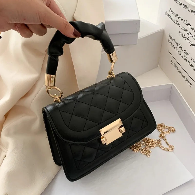 Small Chain Shoulder Bag with Lingge Design