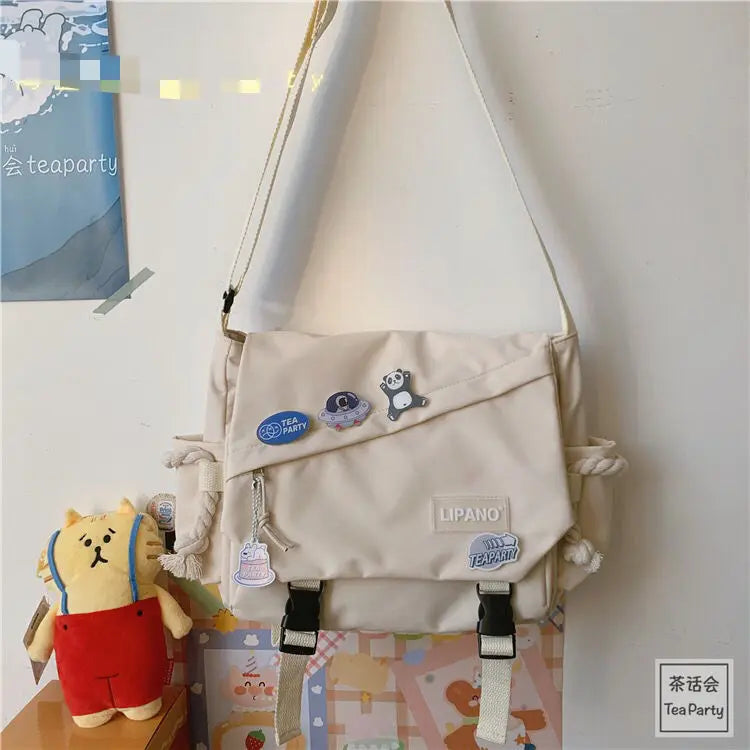 Large Capacity Shoulder Bag Harajuku Retro Messenger Bag