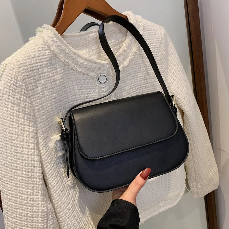 Large Capacity Flap Bag Women Solid PU Leather Crossbody Bag