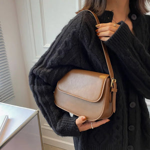 Large Capacity Flap Bag Women Solid PU Leather Crossbody Bag