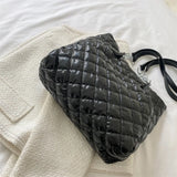 Large Women's Winter Shoulder Bag with Chain Strap