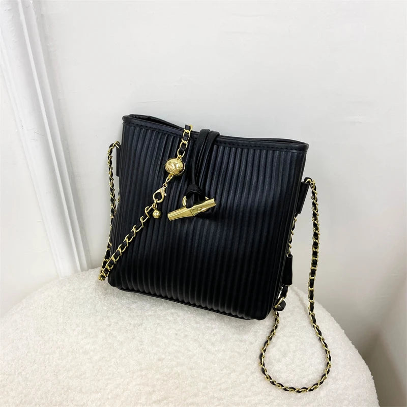 Western Style Texture Bucket Bag with Chains