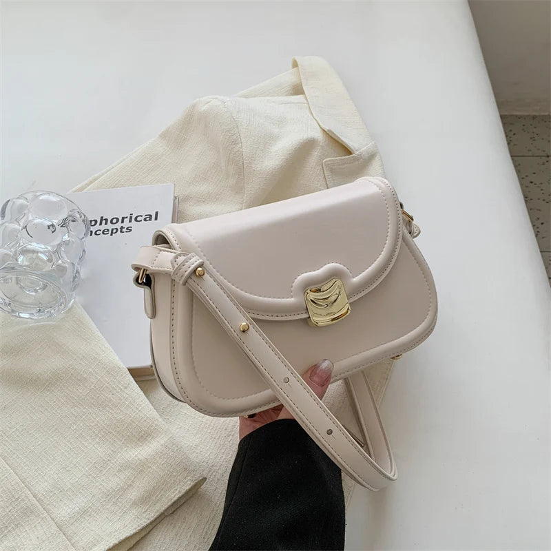 Green Shoulder Bag for Women In Solid Small PU Leather Handbags and Purse