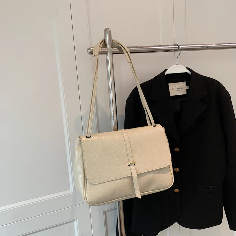 LEFTSIDE Vintage Shoulder Side Bags Women High Capacity Leather Crossbody