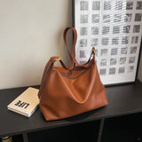 Retro Large Shoulder Bags for Women Zipper Closure Casual Shopping Totes