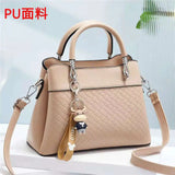 Large Capacity Women's Leather Shoulder Bag for Autumn and Winter