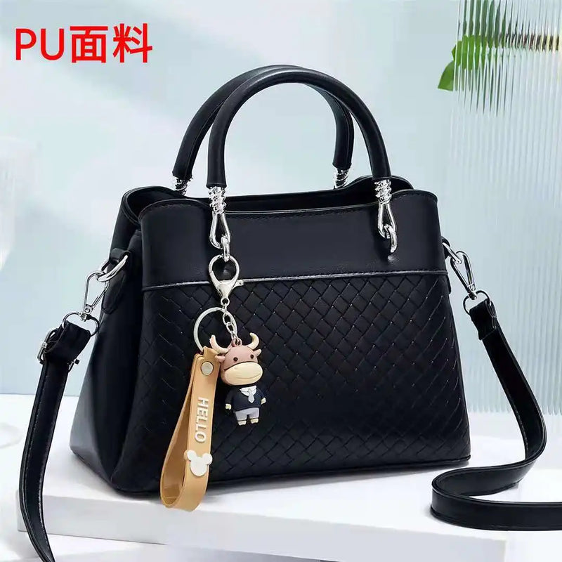 Large Capacity Women's Leather Shoulder Bag for Autumn and Winter
