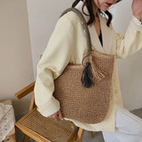 Straw Tassel Side Bag for Women High Capacity Shoulder Bag Lady Handbag Beach