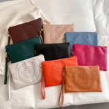 Ladies Hollowed-out Envelope Clutch Bag Versatile Messenger Handbag