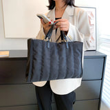 Women's Large Capacity Shoulder Bag Winter Crossbody Handbag