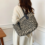 Leopard Print Zipper Shoulder Bag - Large Capacity