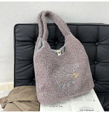 Lamb Fabric Women's Shoulder Bags Large Capacity Embroidery Handbag