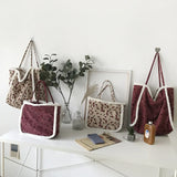 Retro College Style Shoulder Bag for Women Large-capacity Casual Handbag