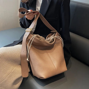 Large Capacity Bucket Bag With Wide Shoulder Strap Women's Bag