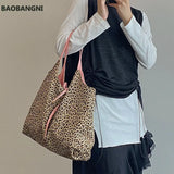 Large Capacity Leopard Pattern Canvas Handbag for Women