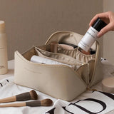 Large Capacity Makeup Bag Travel Cosmetic Bag Organizer Multifunction Handbag
