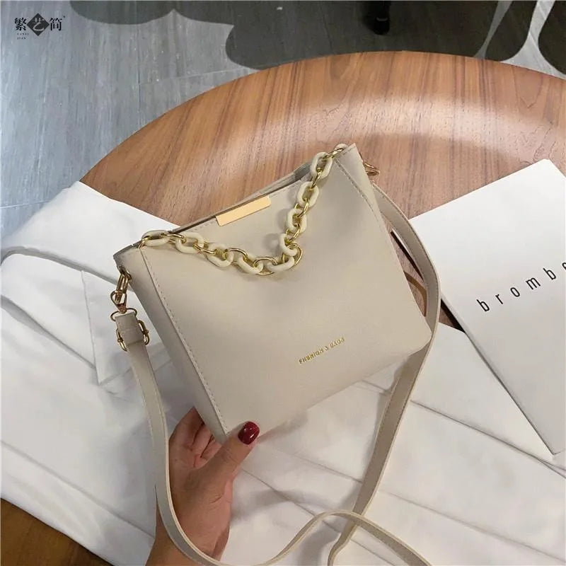 Large Capacity One Shoulder Bags PU Leather Vintage Bucket Handbag