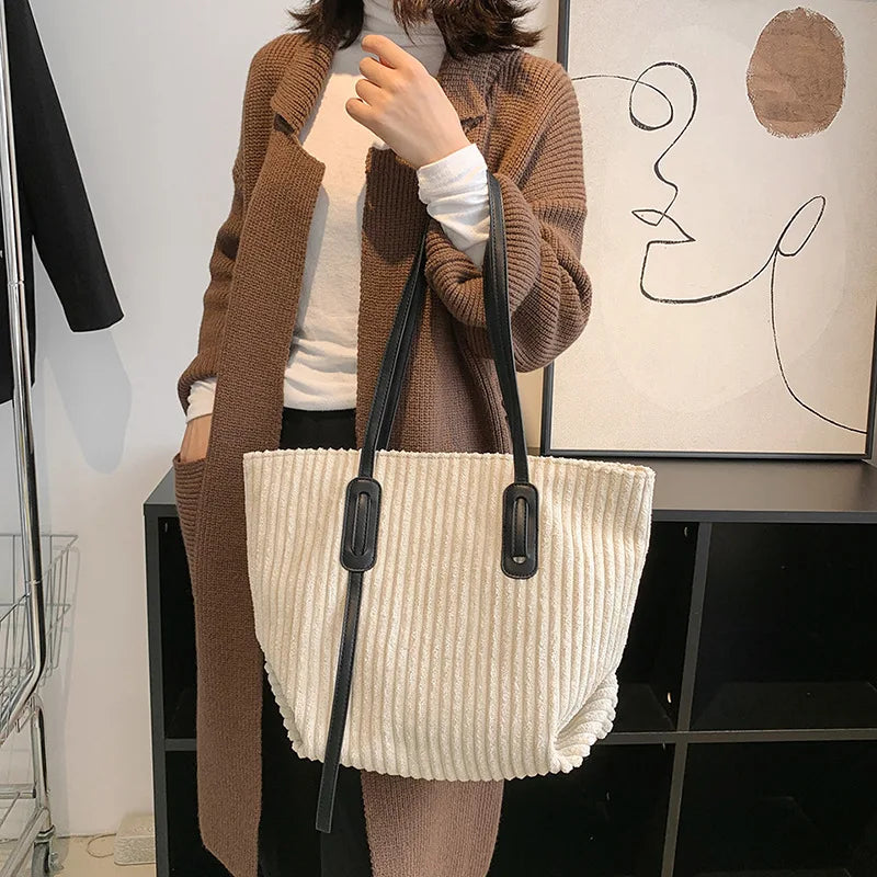 Large Capacity Plush Handbag Women's Tote Bag