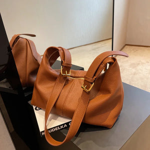 Western Style PU Leather Shoulder Bag Large Capacity Tote Bag