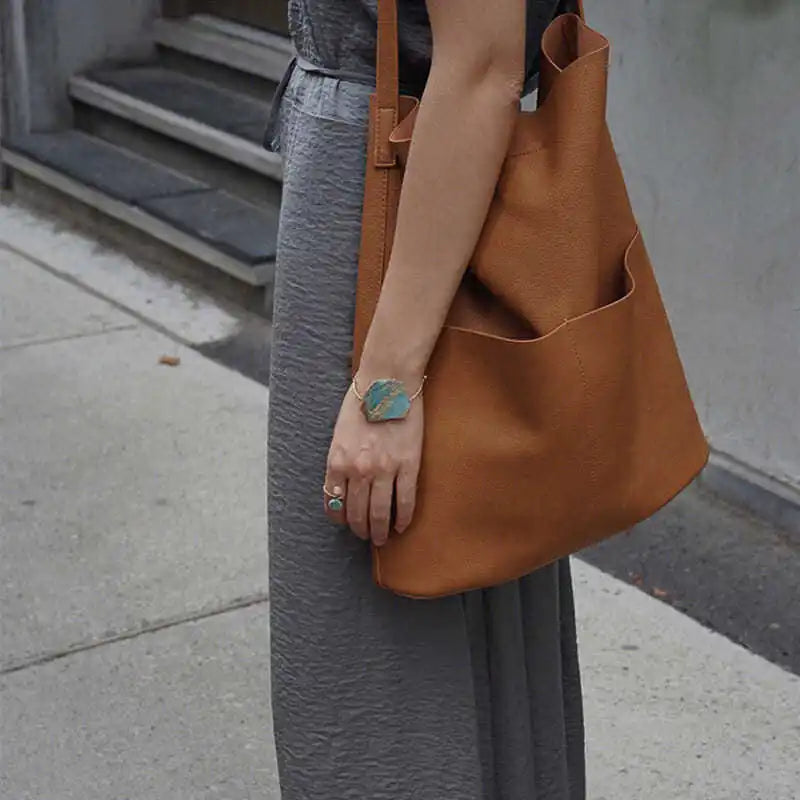 Large Capacity Shoulder Bags Women Side Pockets PU Leather Travel Handbags