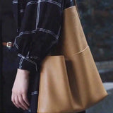 Large Capacity Shoulder Bags Women Side Pockets PU Leather Travel Handbags