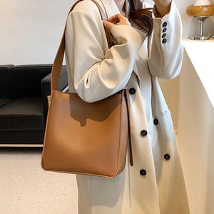 Large Capacity Women Crossbody Pack PU Leather Single Shoulder Bags
