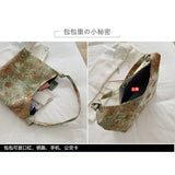 Retro Blooming Oil Painting Canvas Shoulder Handbag