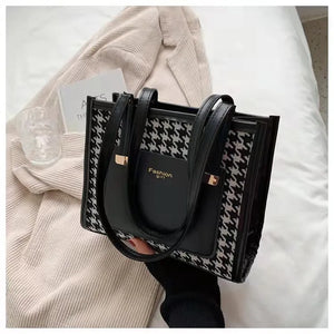 Retro Western Plaid Shoulder Bag with Large Capacity