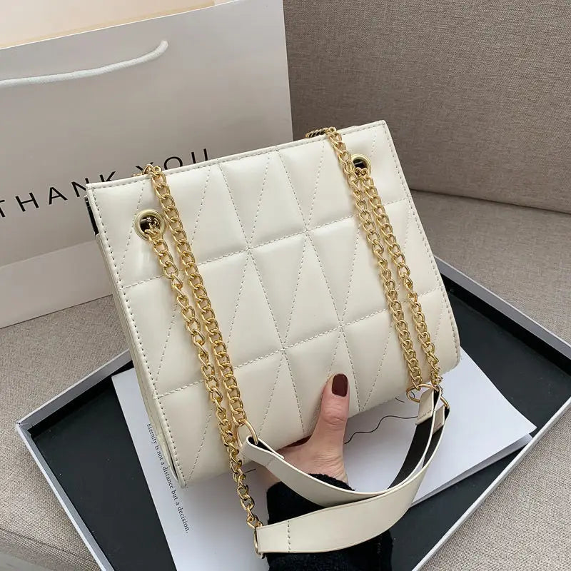 Large-Capacity Rhombic Shoulder Bag for Women