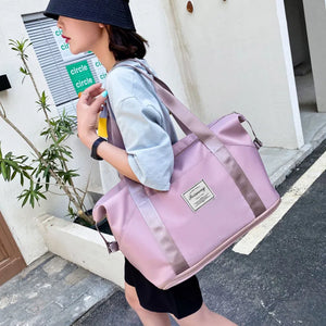 Large Travel Bag with Wet/Dry Separation