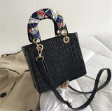 Women Leather Messenger Bag Shoulder Bag