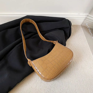 Half Moon Leather Women's Shoulder Bag Casual Totes