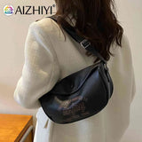 Letter Printed Shoulder Bag Commute Bag PU Leather Casual Portable Soft Large Ca