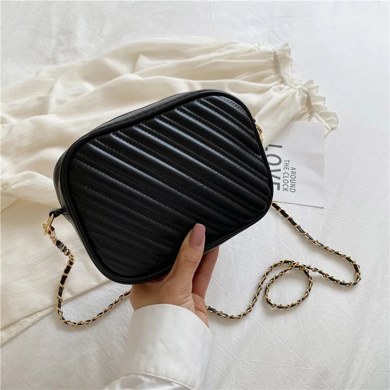Lingge Embroidery Thread Bag Retro Female Slung PU Chain Bag