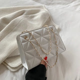 Lingge Chain Messenger Bag One Shoulder Tote Bag