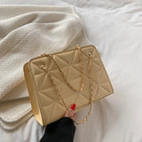 Lingge Chain Messenger Bag One Shoulder Tote Bag