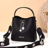 Daisy Bucket Bag Large Capacity Shoulder Messenger Bag