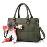 Large Capacity Women's Woven Shoulder Bag