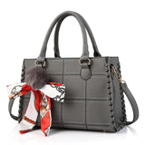 Large Capacity Women's Woven Shoulder Bag