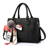 Large Capacity Women's Woven Shoulder Bag