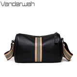Cowhide Leather Crossbody Messenger Bag Retro Style Female Bolsos